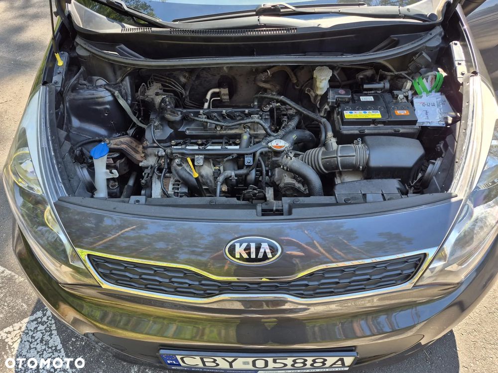 Kia Rio 1.2 L - 13