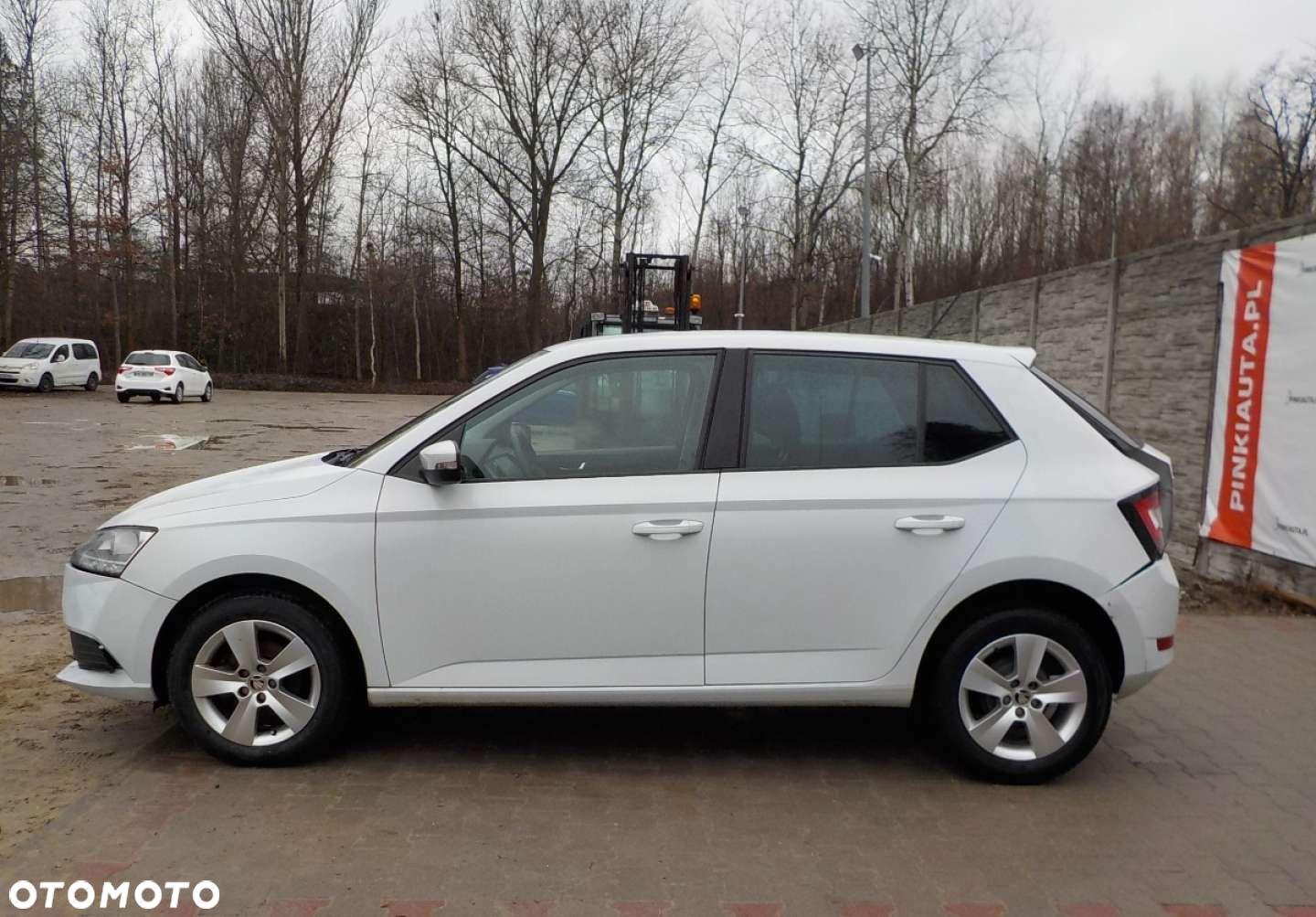 Skoda Fabia - 12