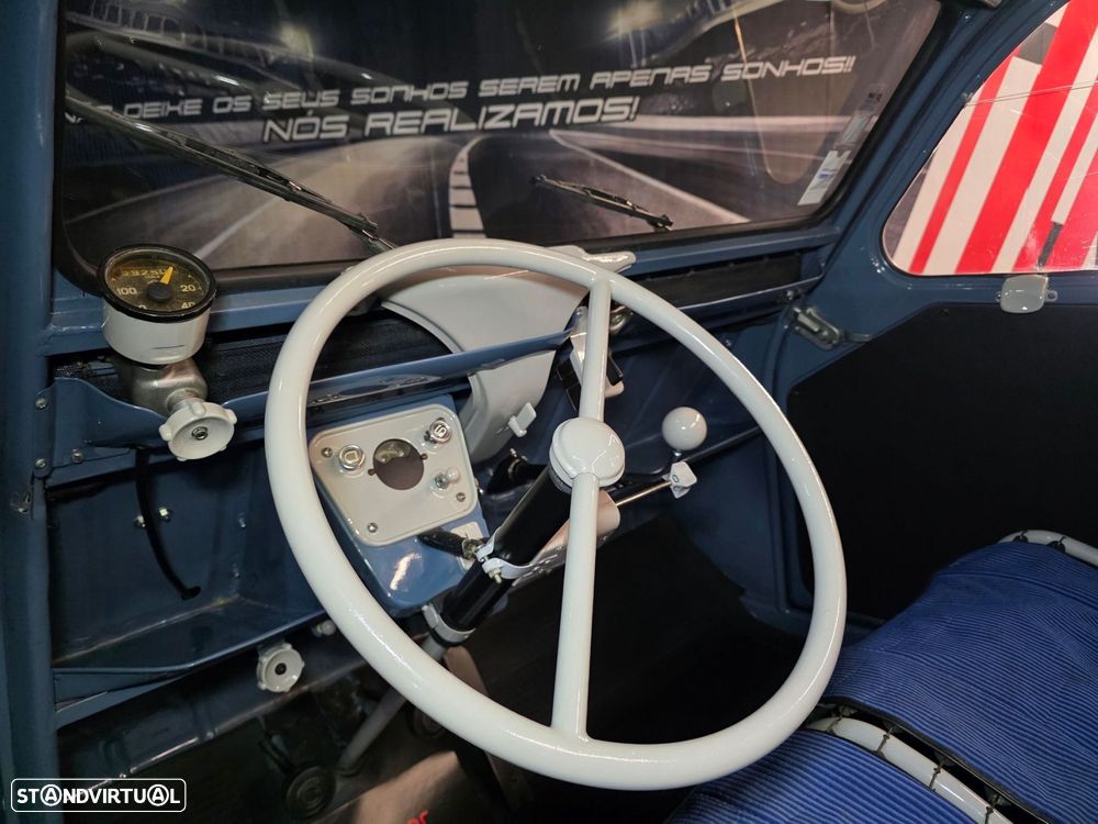 Citroën 2CV - 13