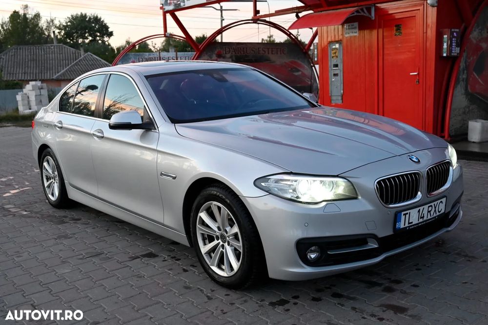 BMW Seria 5 520d Aut. Luxury Line - 3