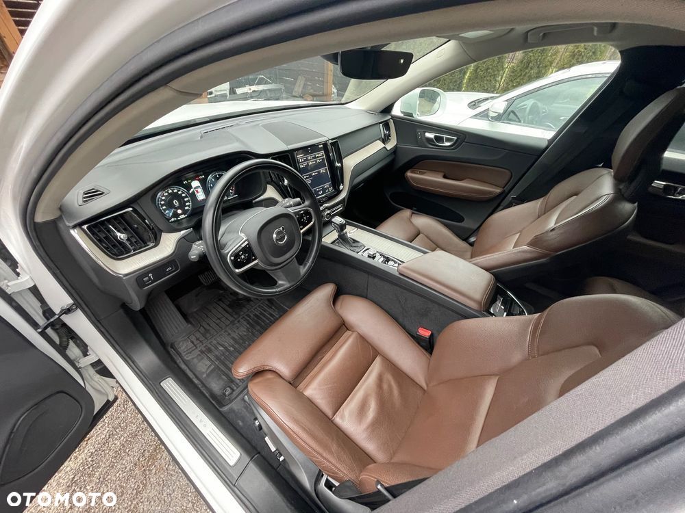 Volvo XC 60 T5 Inscription - 32