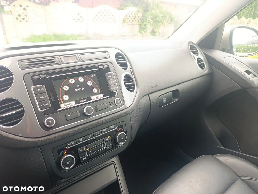 Volkswagen Tiguan 2.0 TDI Perfectline - 12