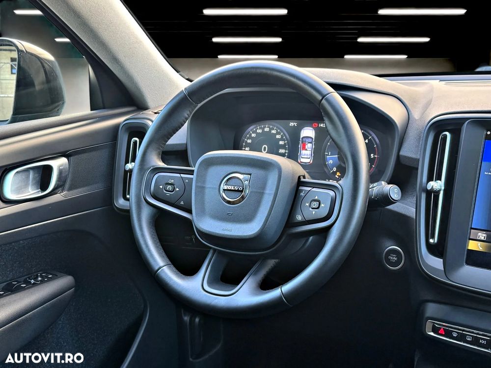 Volvo XC 40 D3 Momentum - 30