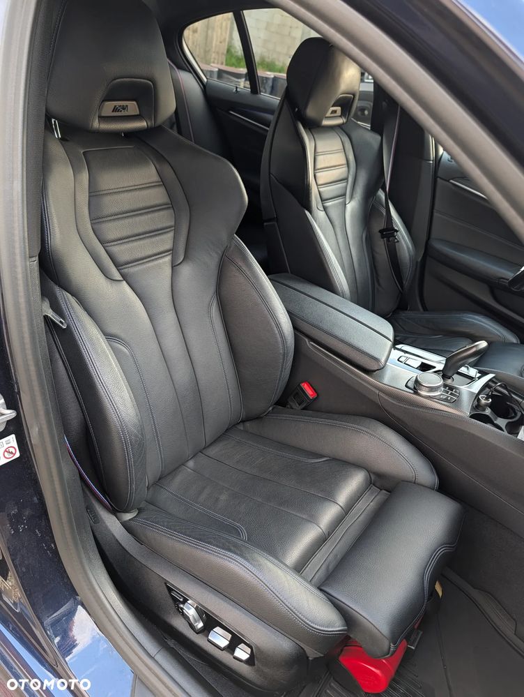 BMW Seria 5 530i xDrive M Sport sport - 15