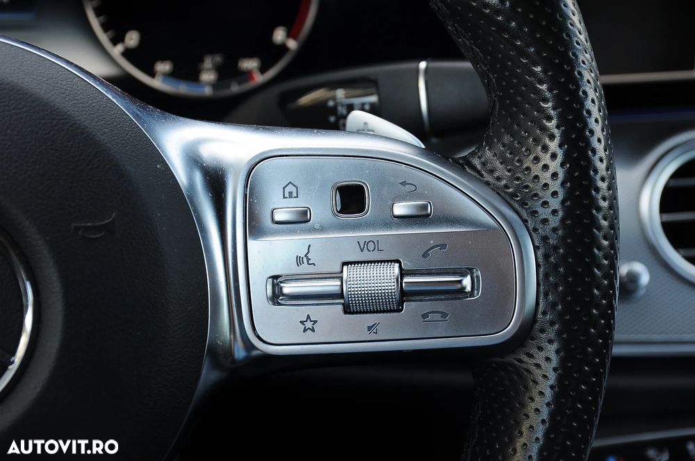 Mercedes-Benz E 220 d Aut. - 18
