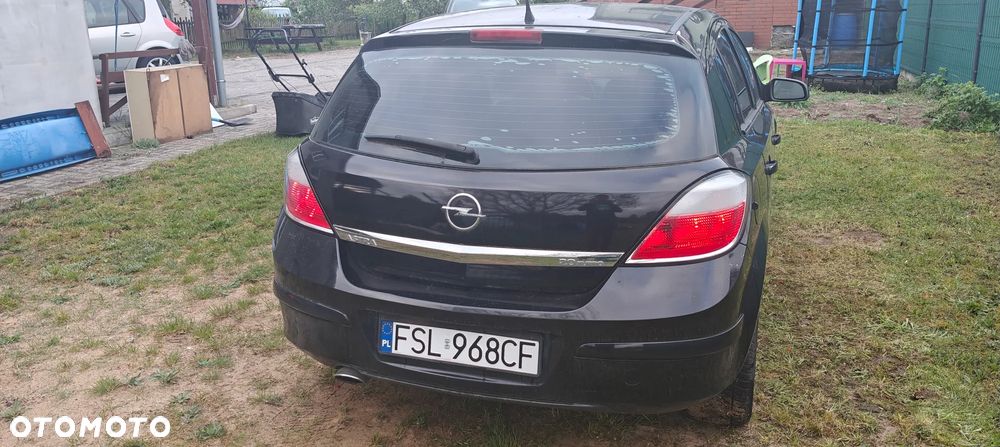 Opel Astra 2.0 Turbo Sport - 2