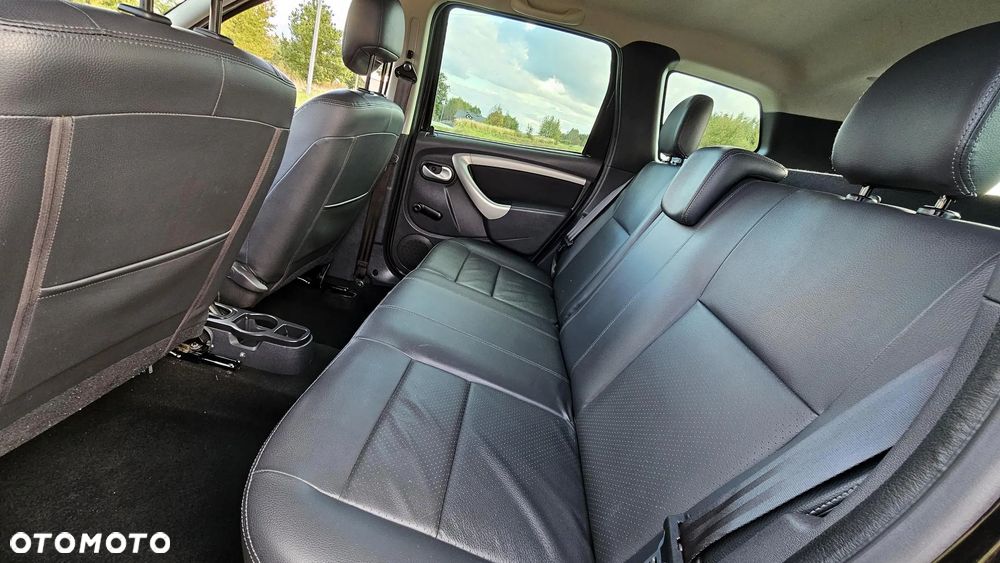 Dacia Duster 1.6 SCe Comfort - 24