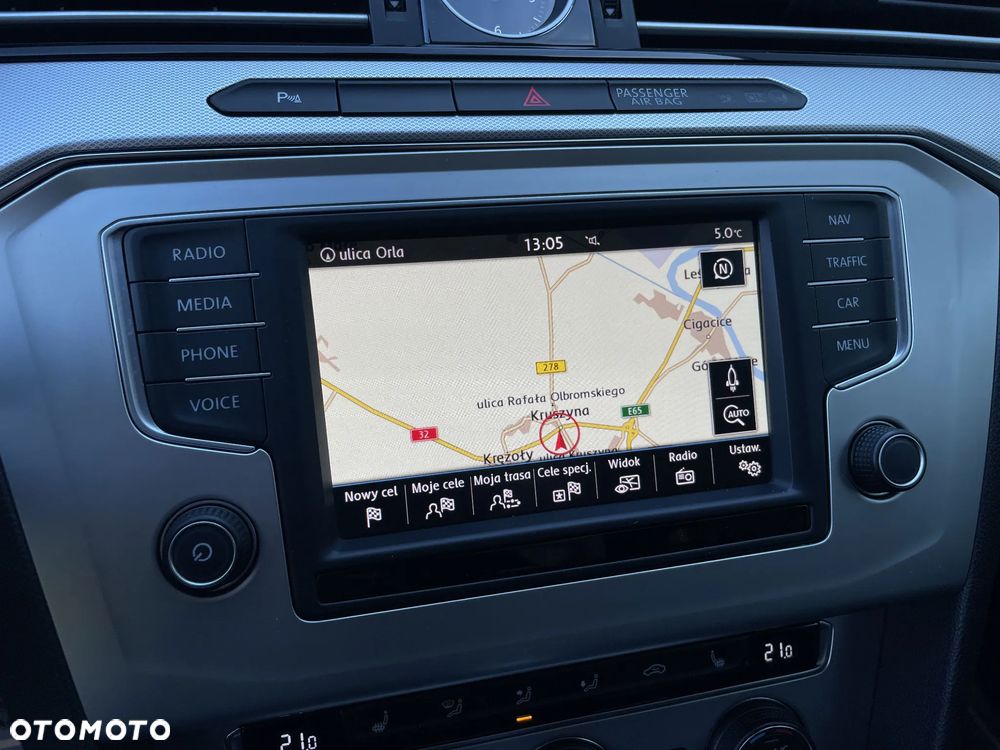 Volkswagen Passat 1.8 TSI (BlueMotion Technology) DSG Comfortline - 28