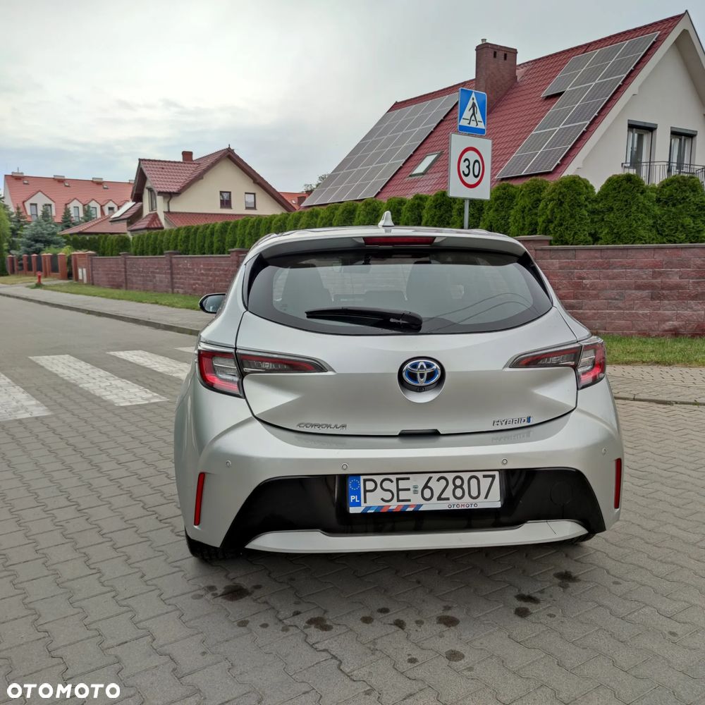 Toyota Corolla - 11
