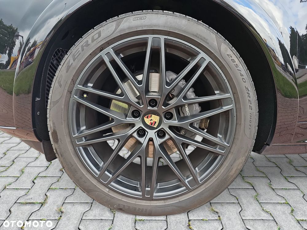 Porsche Cayenne Standard - 36