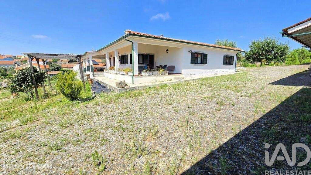 Casa / Villa T4 em Ervedal e Vila Franca da Beira de 374,00 m2 - Grande imagem: 3/28
