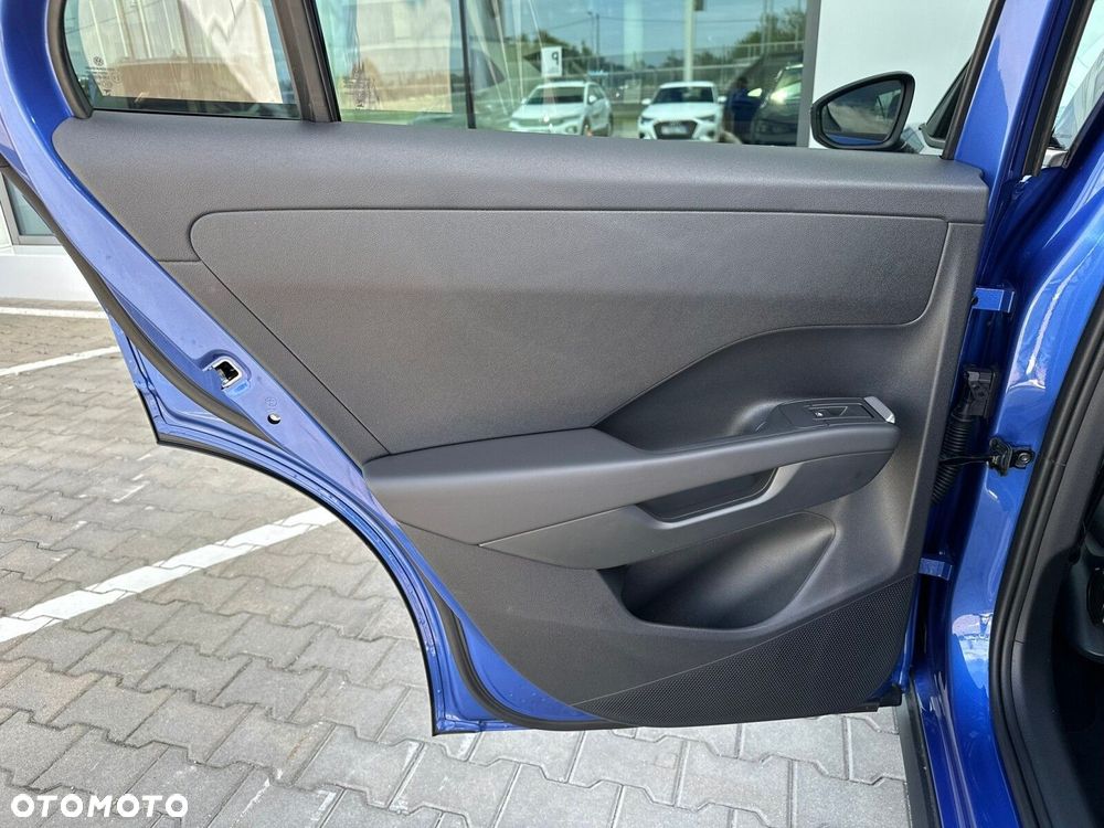 Volkswagen T-Roc - 13