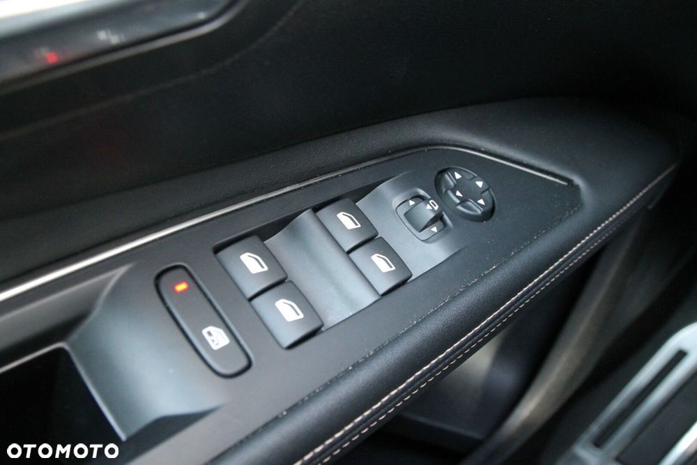 Peugeot 5008 1.5 BlueHDi GT S&S EAT8 - 16