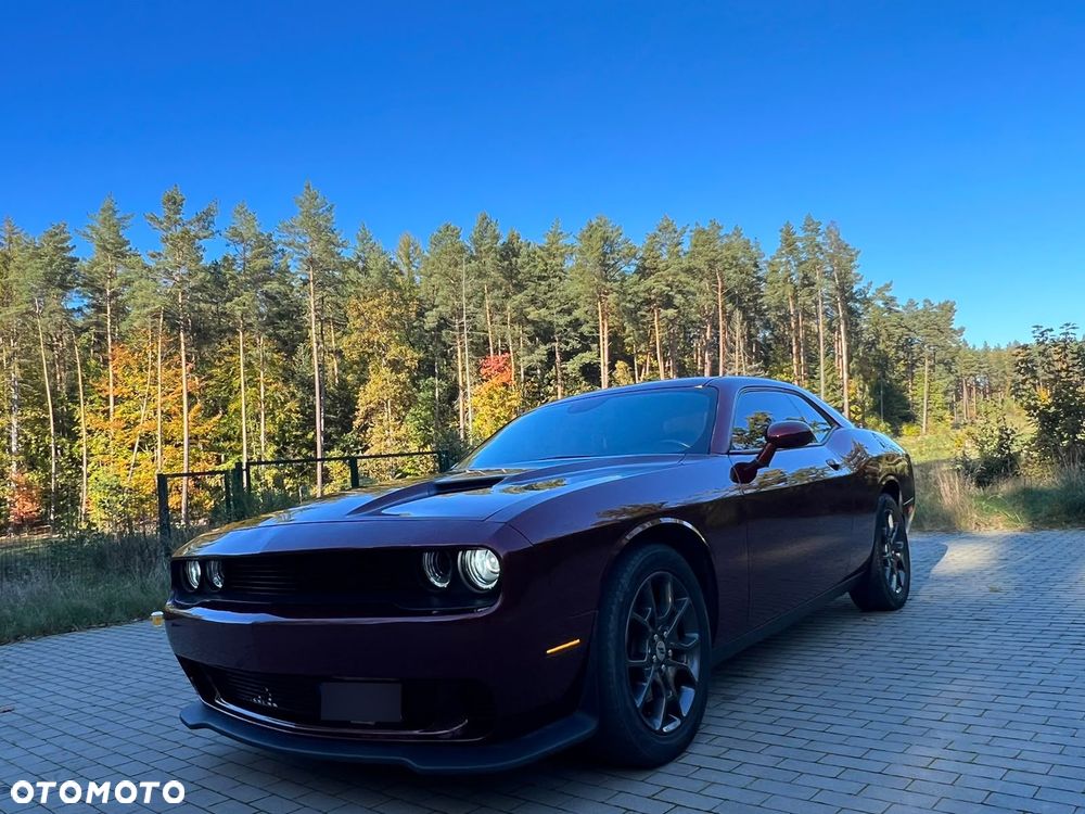 Dodge Challenger - 14