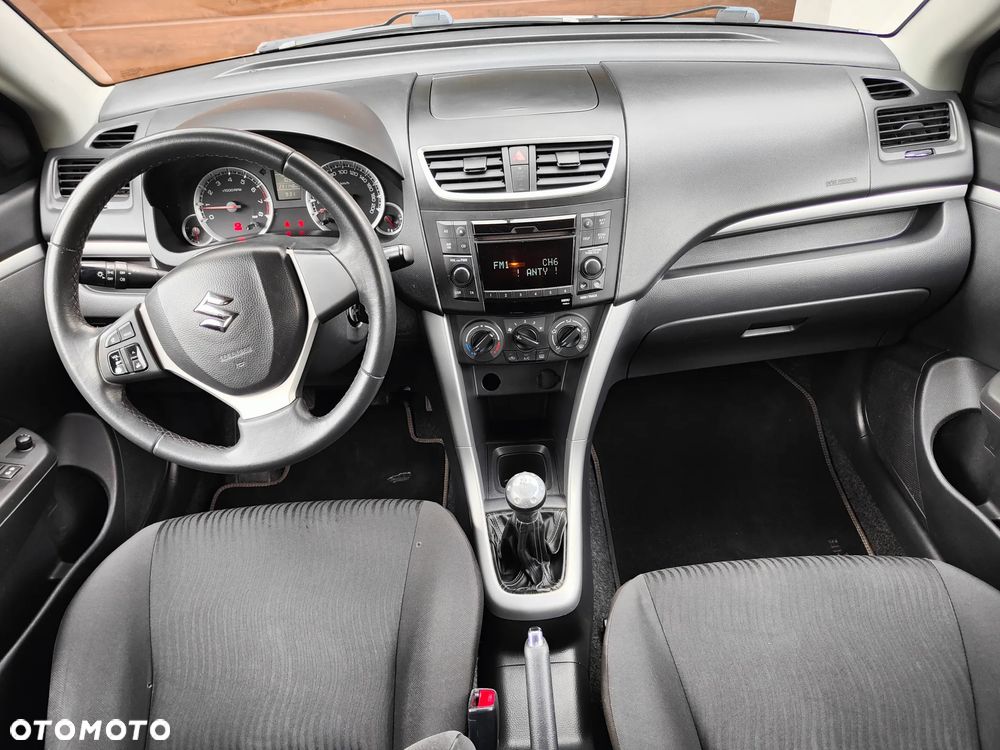 Suzuki Swift 1.2 X-ITE - 12