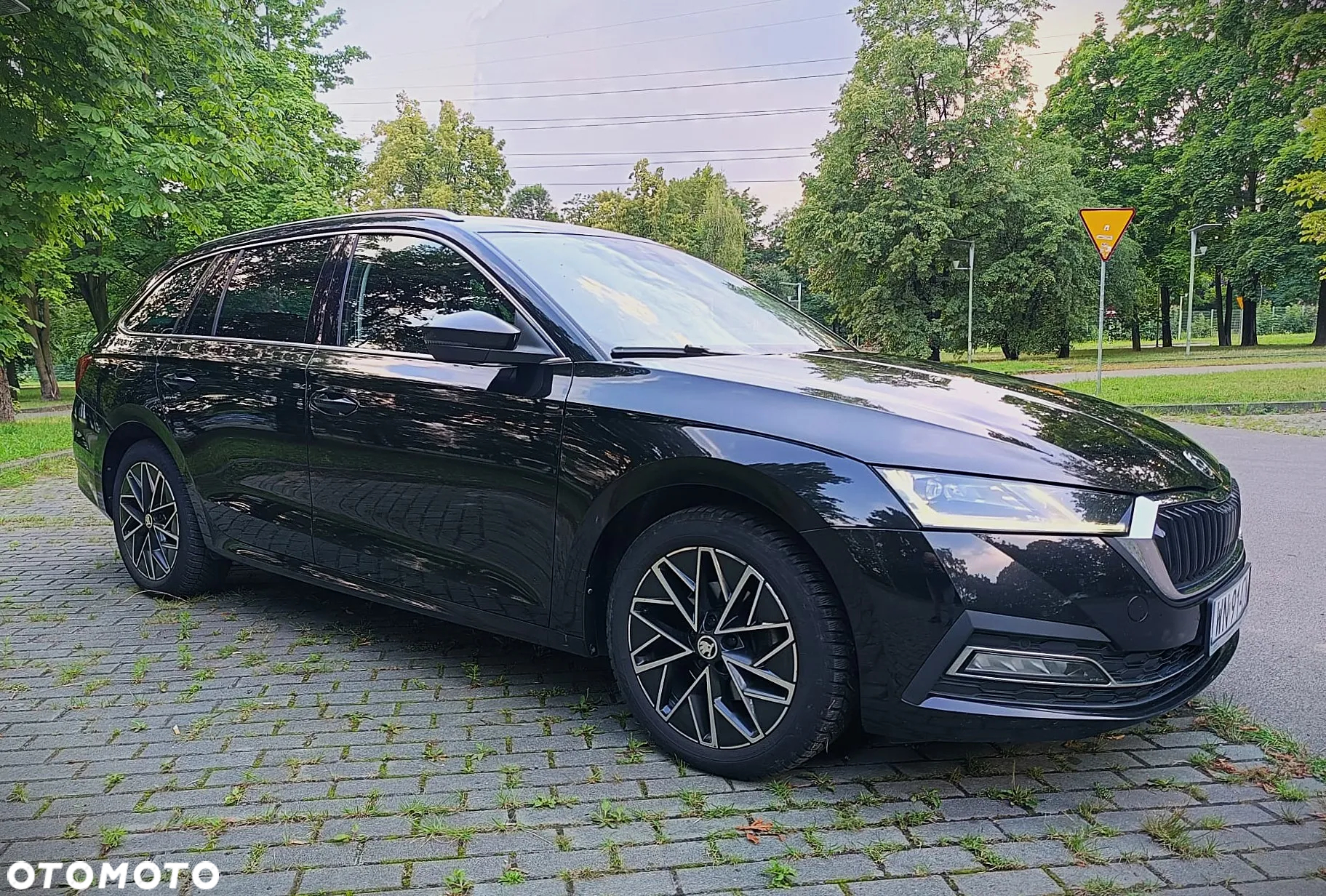 Skoda Octavia 2.0 TDI Style DSG - 8