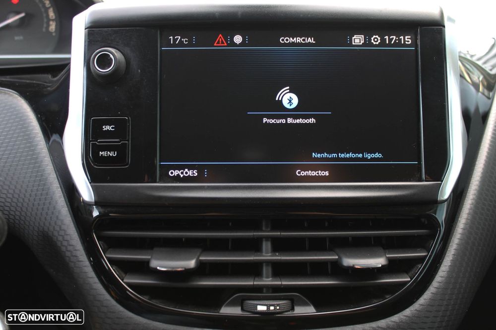 Peugeot 208 1.2 PureTech Signature - 18