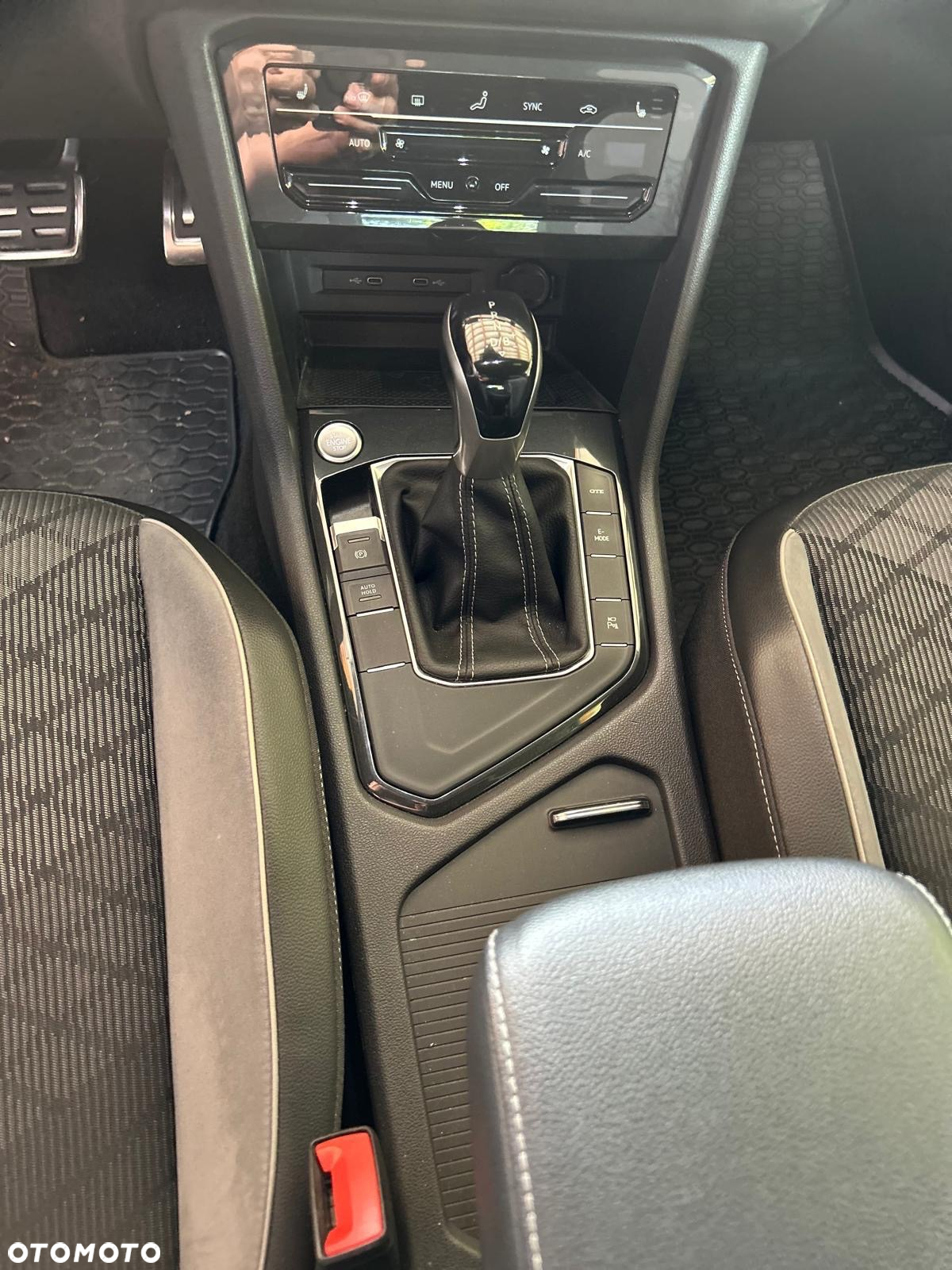 Volkswagen Tiguan 1.4 eHybrid R-Line DSG - 19