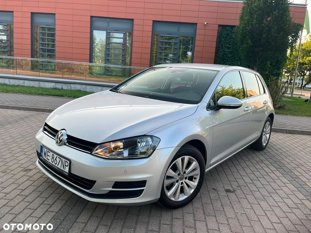 Volkswagen Golf 1.2 TSI BMT Comfortline - 14