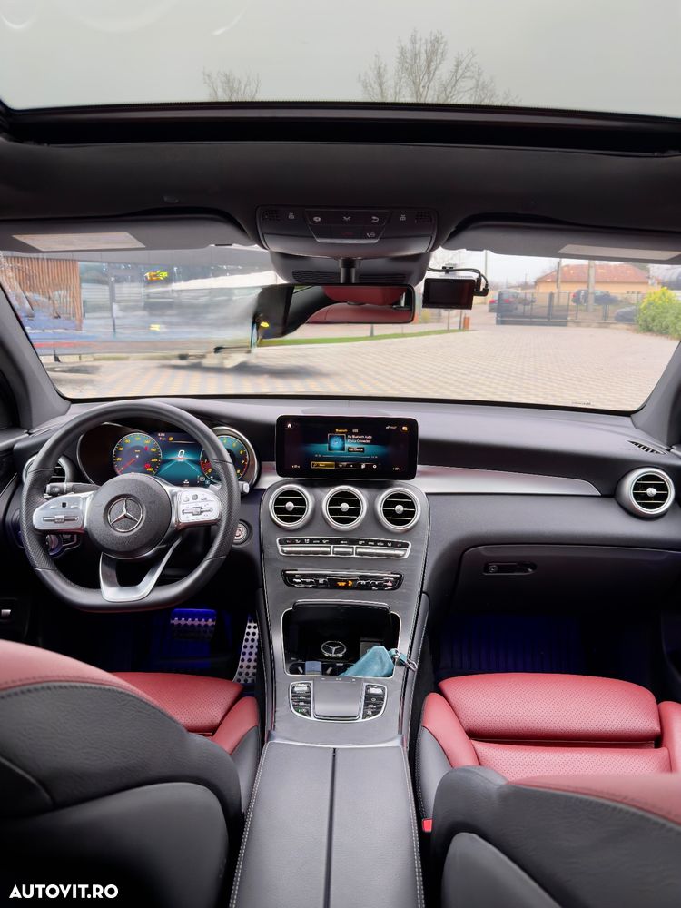 Mercedes-Benz GLC Coupe 300 4MATIC - 8