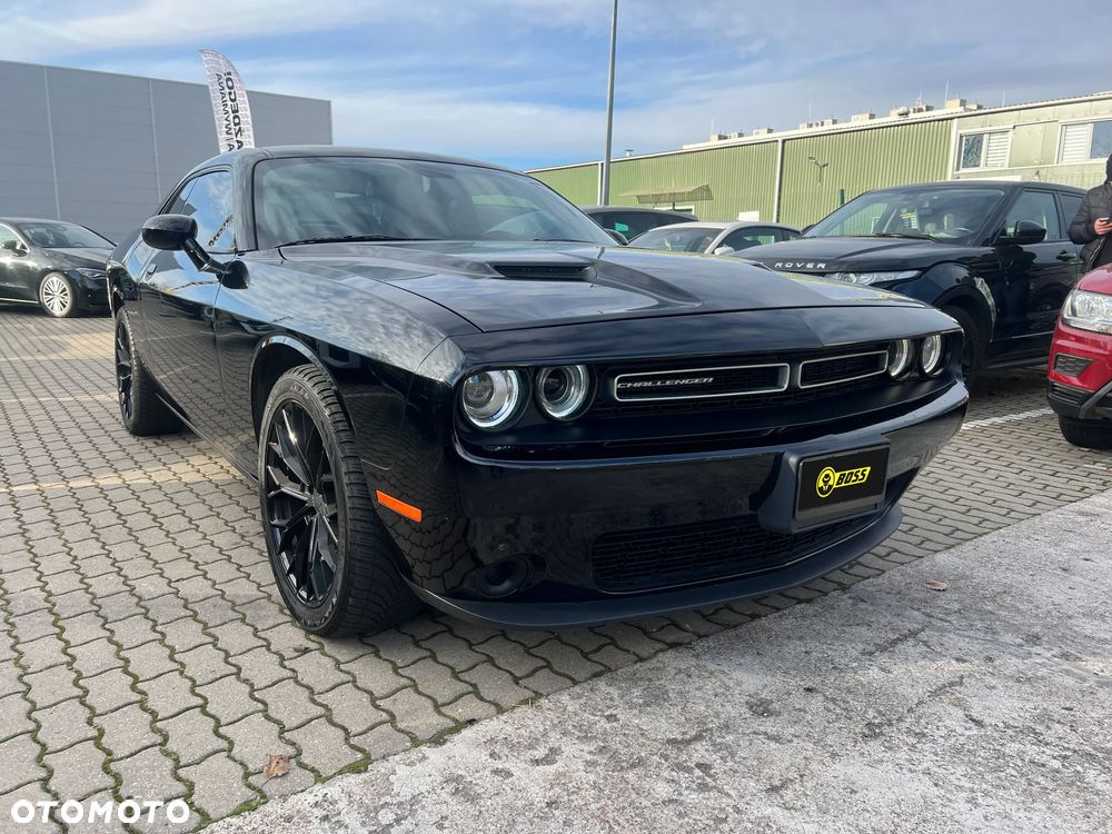 Dodge Challenger - 3