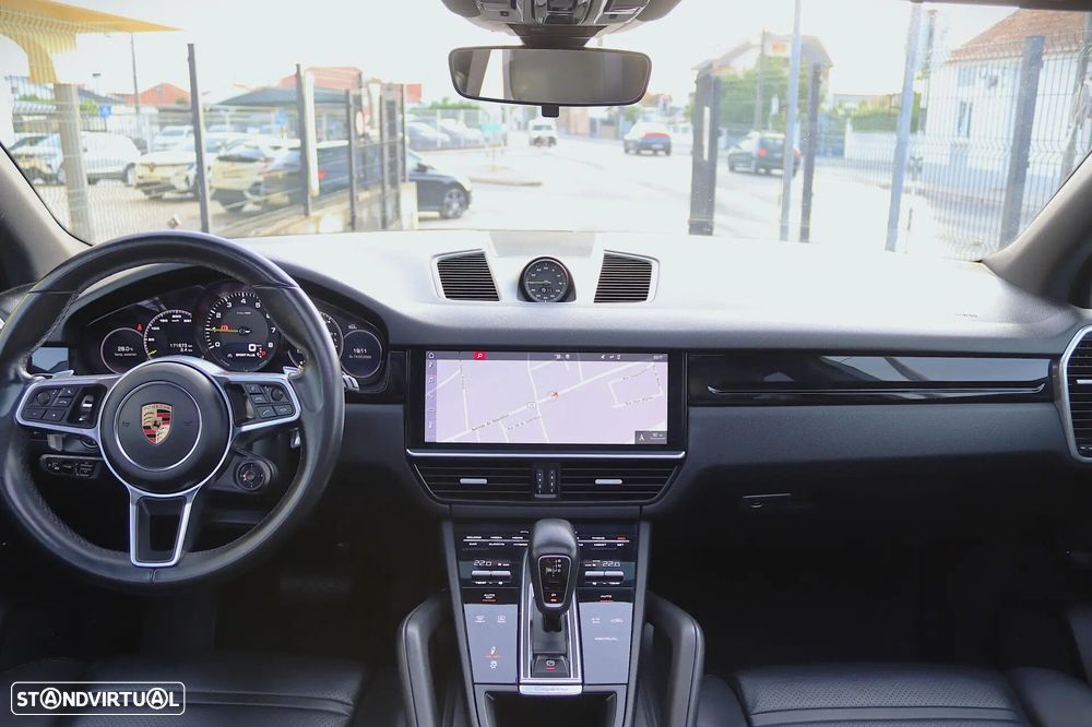 Porsche Cayenne E-Hybrid - 36