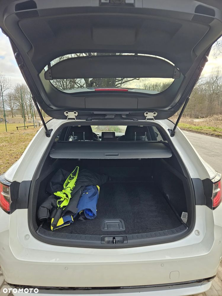 Toyota Corolla 1.8 Hybrid Executive - 10