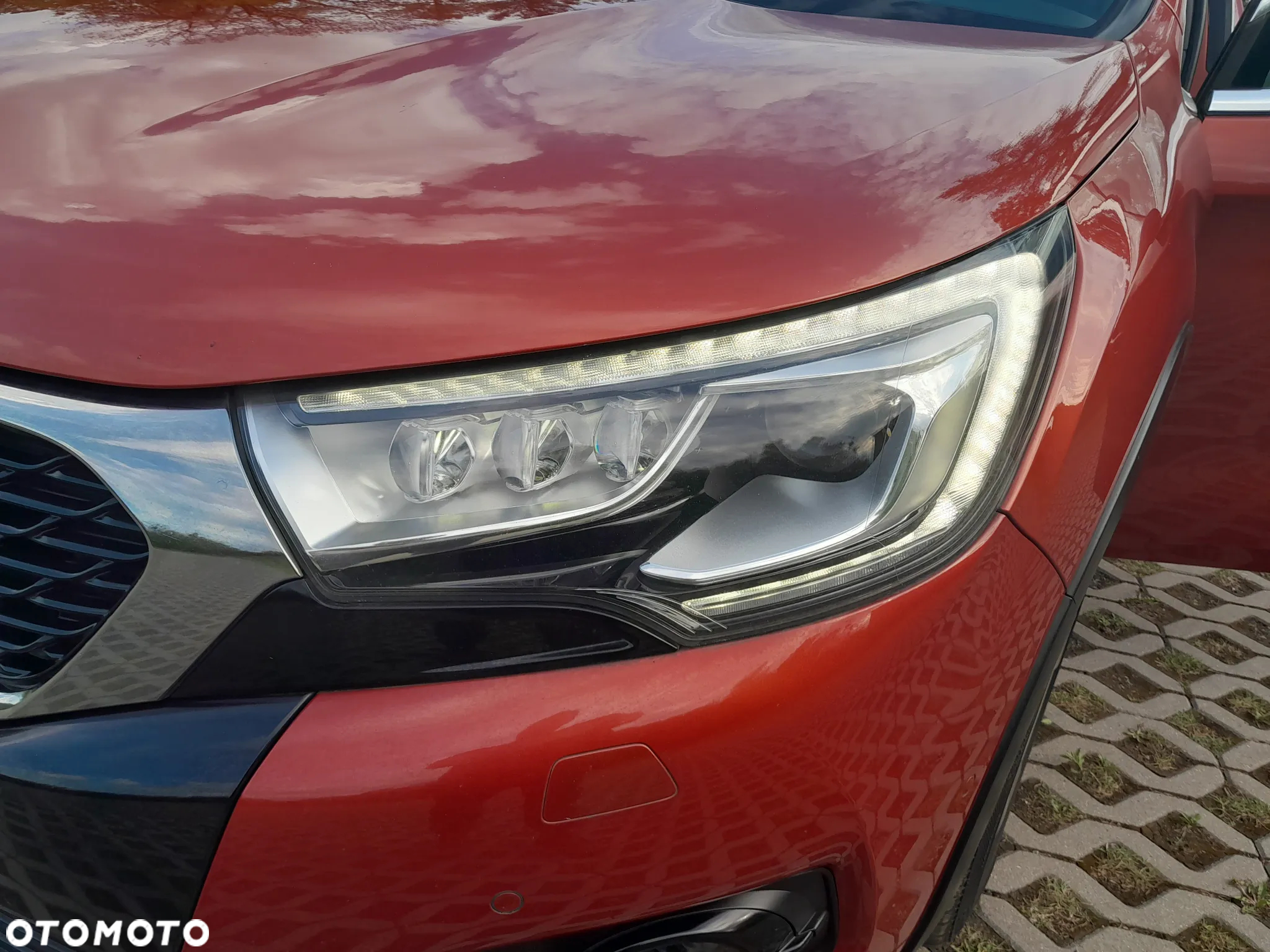 Citroën DS4 1.6 e-HDi SoChic MCP - 24