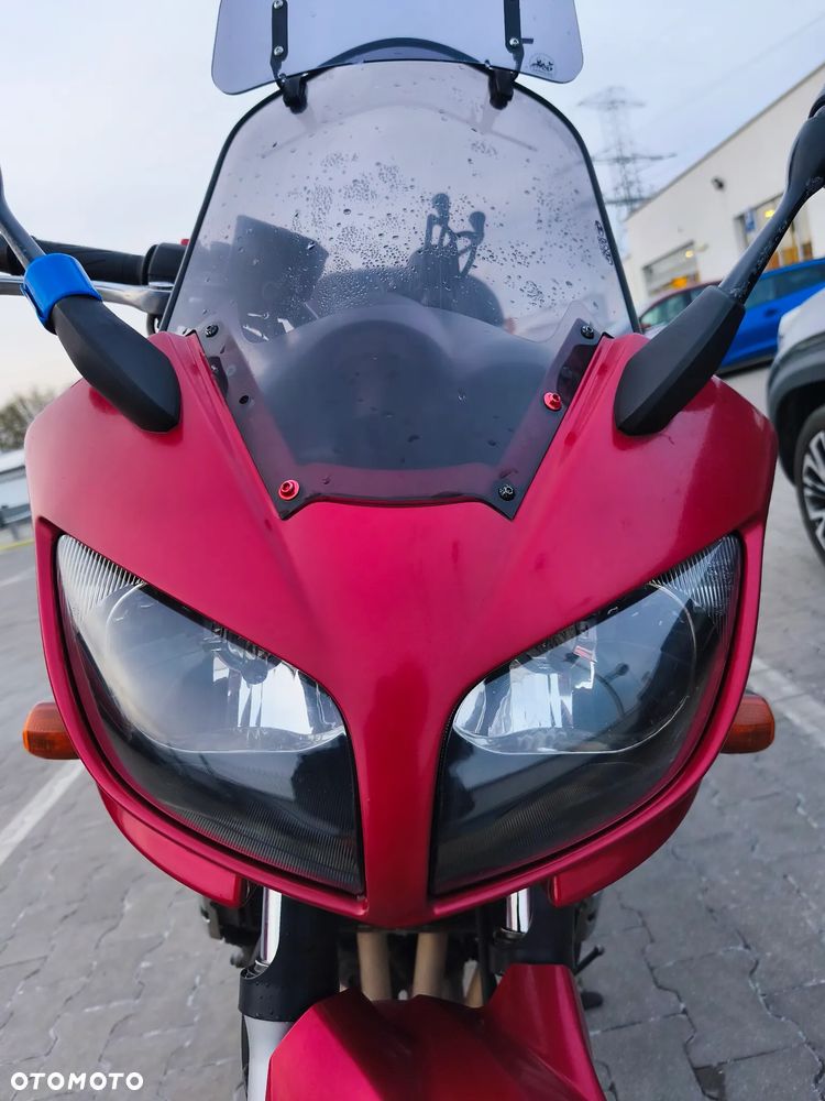 Yamaha FZS - 1