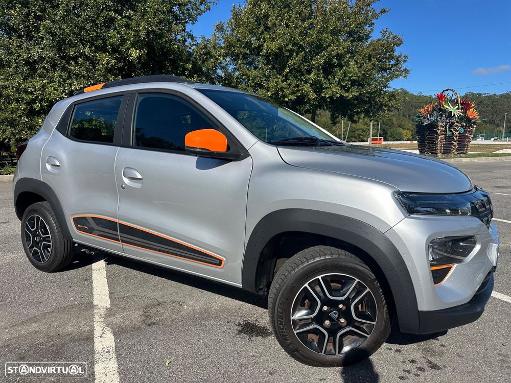 Dacia Spring Comfort Plus - 12