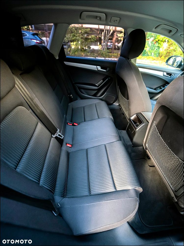 Audi A4 Avant - 8