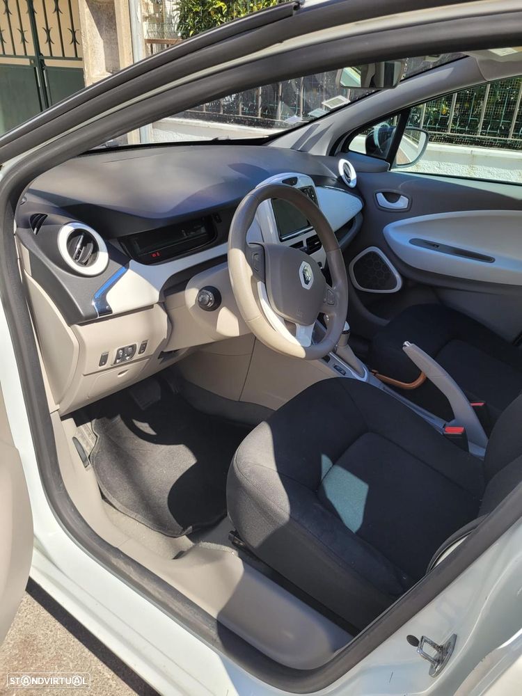 Renault Zoe (c/ Bateria) Life - 9