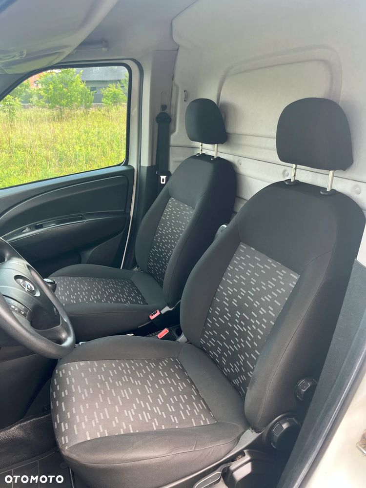Opel Combo - 14