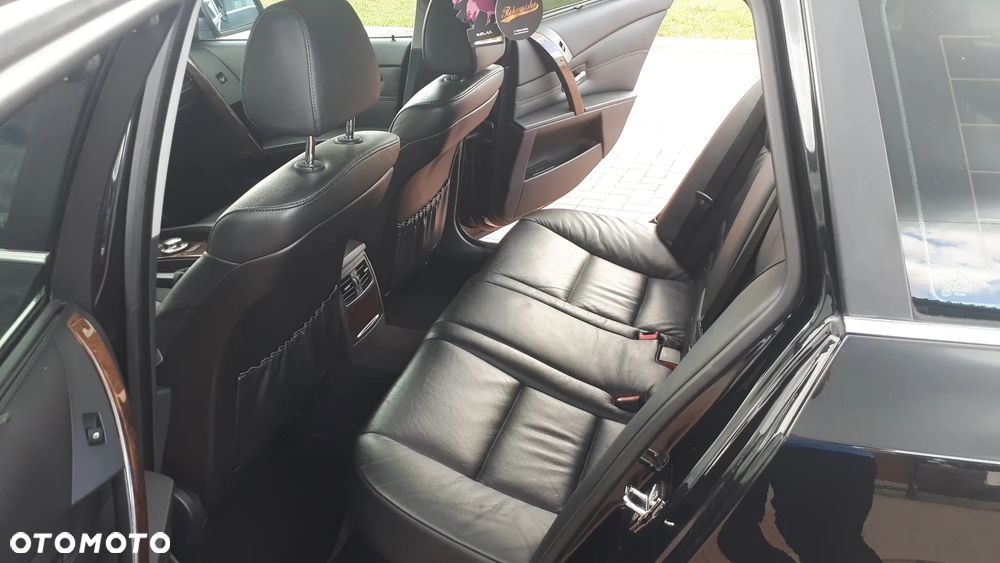 BMW Seria 5 - 12