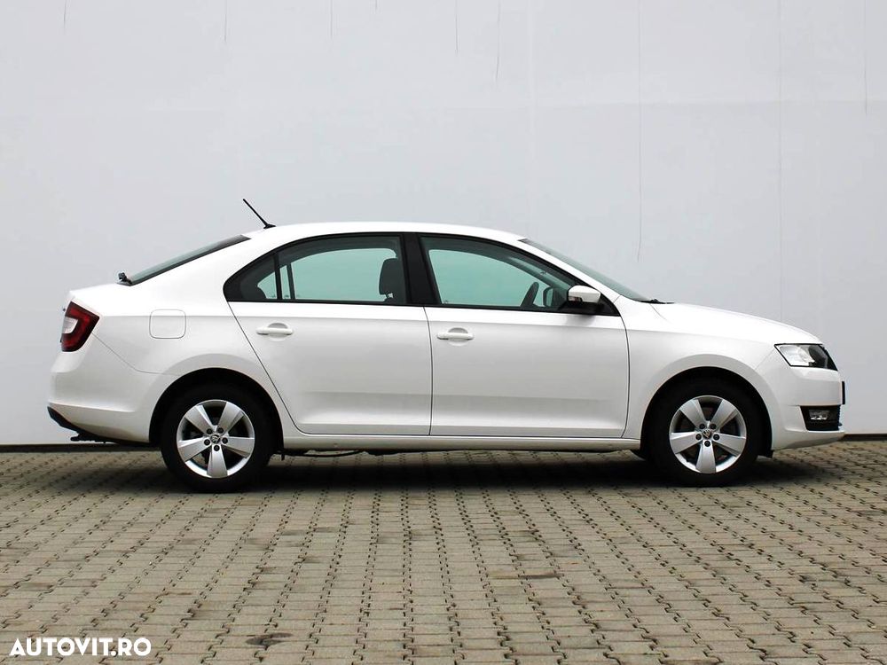 Skoda RAPID - 6