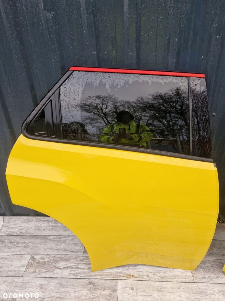 drzwi prawe tylne renault 5 e-tech biyya - 1