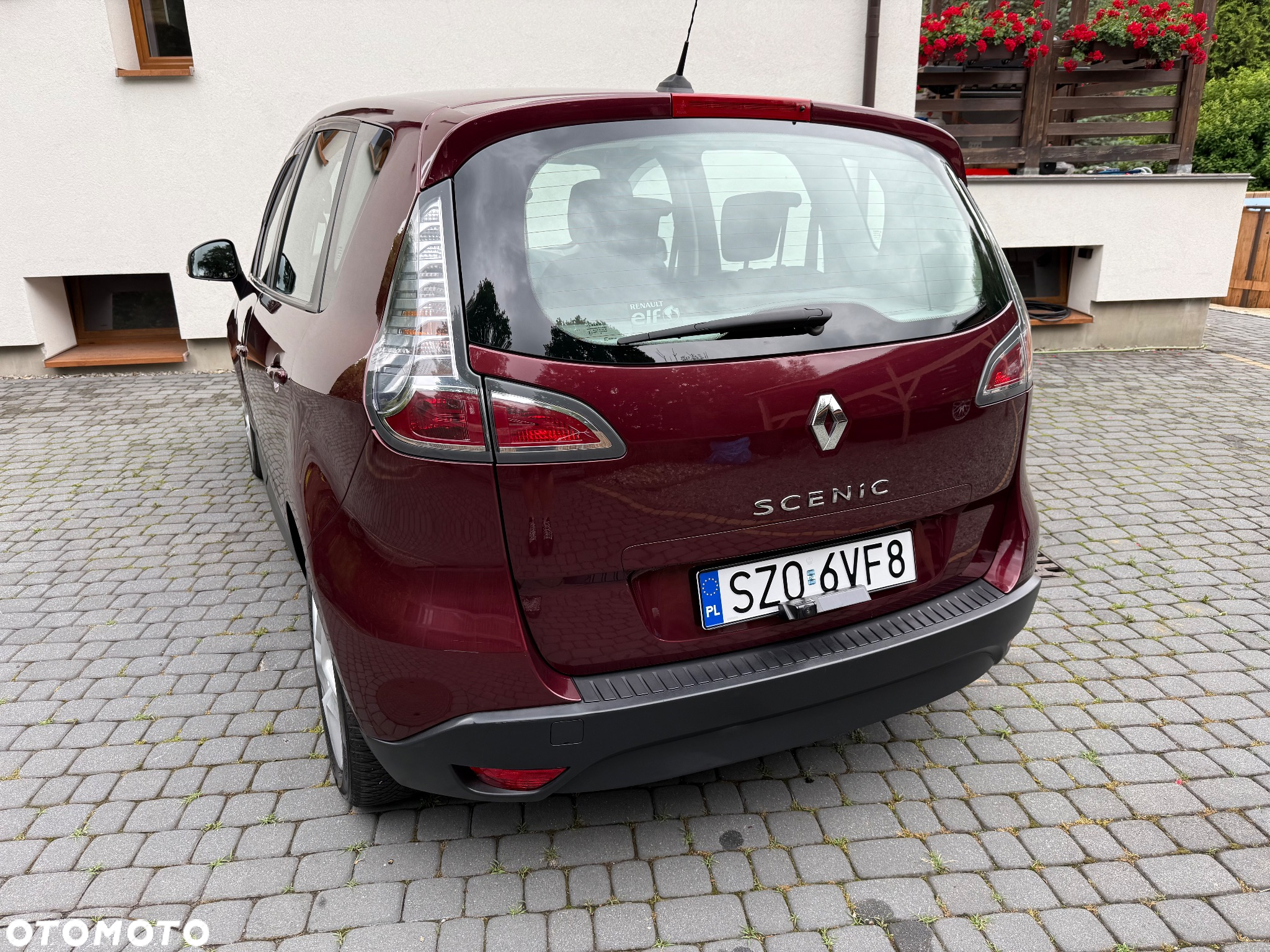 Renault Scenic 1.6 16V 110 TomTom Edition - 13