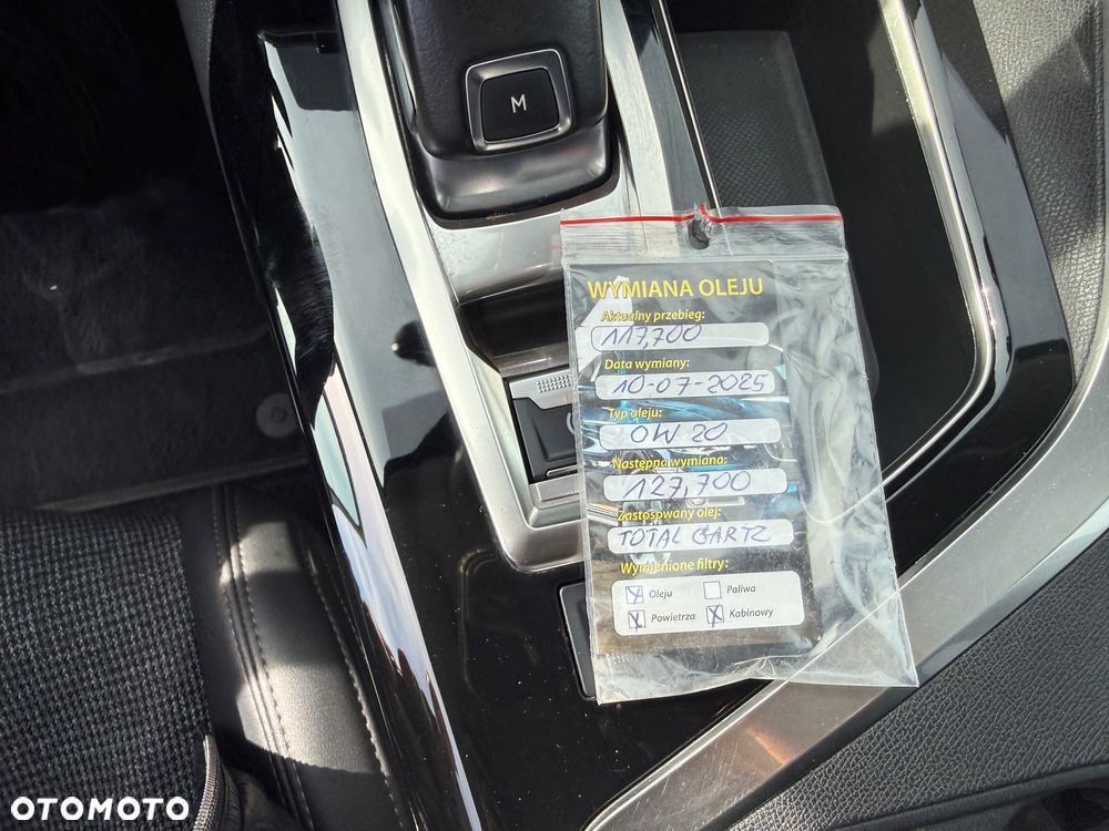 Peugeot 3008 1.5 BlueHDi Allure Pack S&S EAT8 - 19