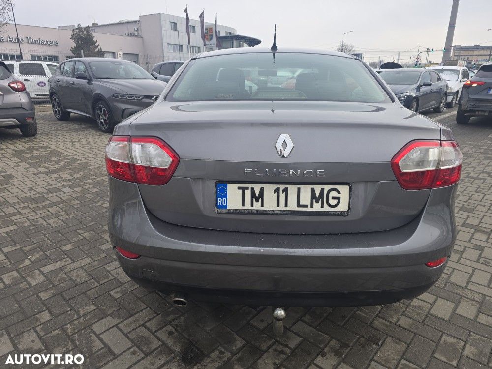 Renault Fluence 1.6 16V Authentique - 11