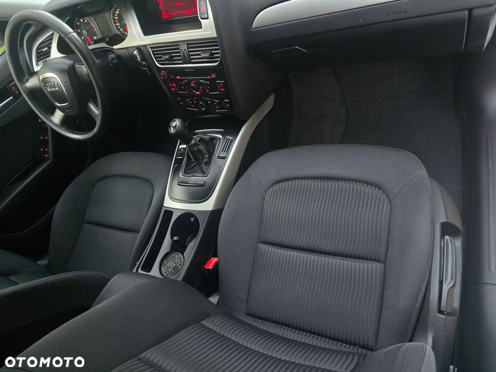Audi A4 Limousine 2.0 TFSI Attraction - 31