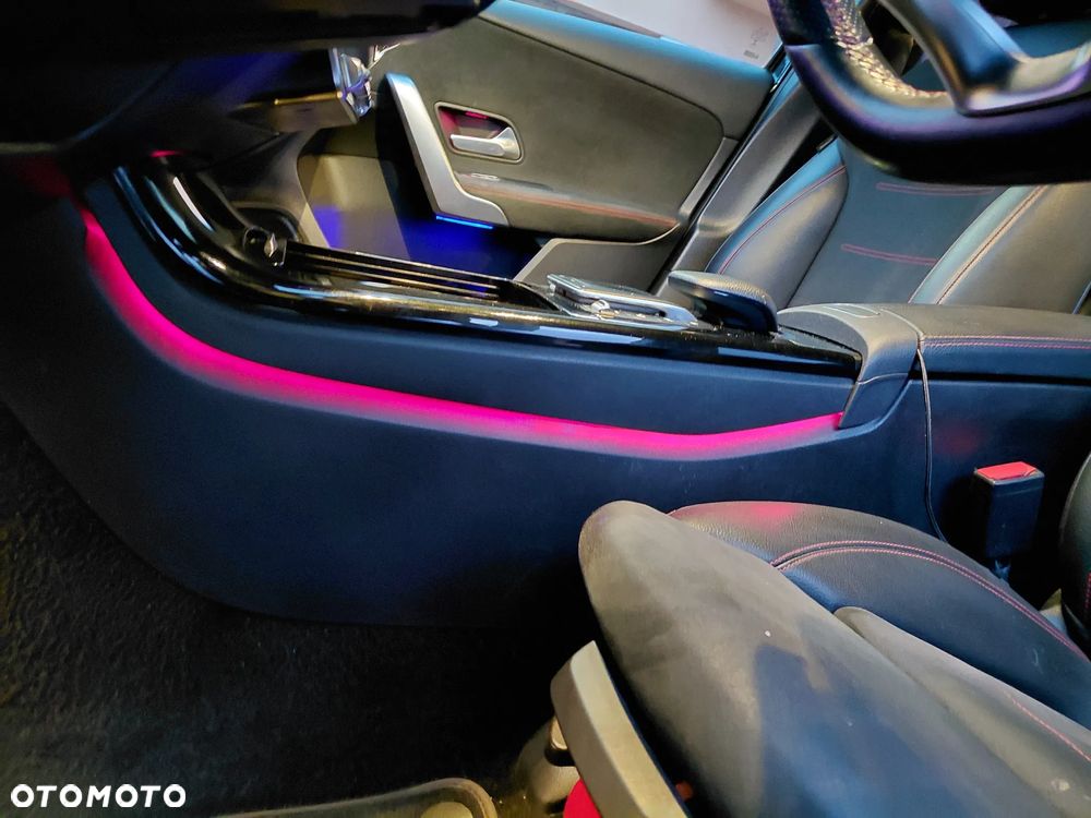 Mercedes-Benz Klasa A 200 AMG Line 7G-DCT - 31