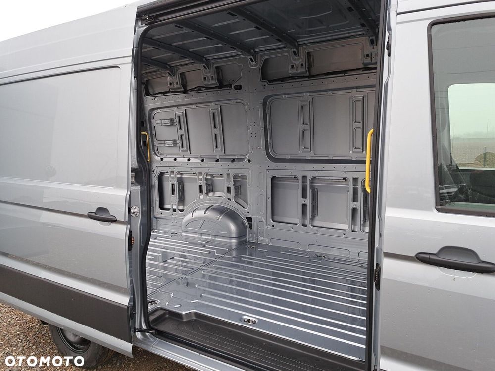 Volkswagen Crafter 35 furgon 140KM 3640 - 20