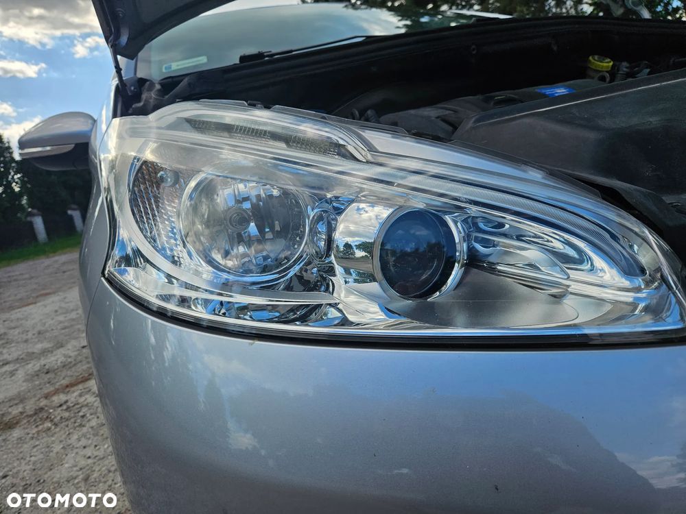 Peugeot 208 1.4 VTi Active - 30