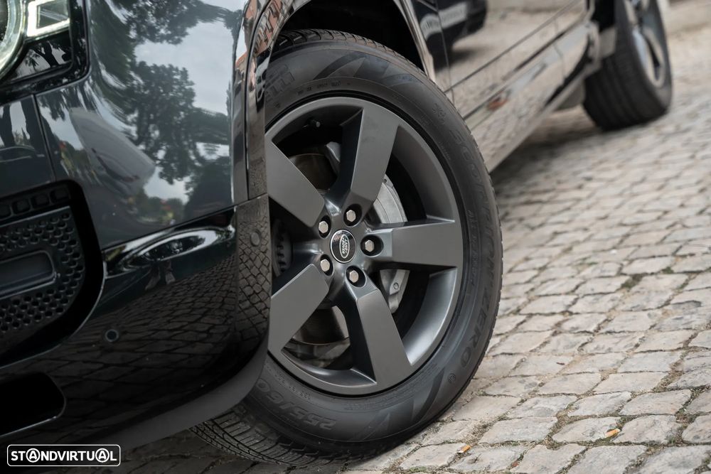 Land Rover Defender 2.0 P400e 110 AWD - 16