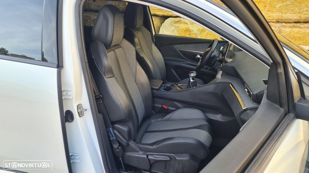 Peugeot 5008 1.5 BlueHDi Allure Pack - 43