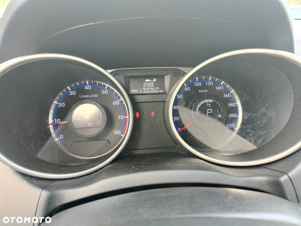 Hyundai ix35 2.0 2WD Automatik Trend - 11