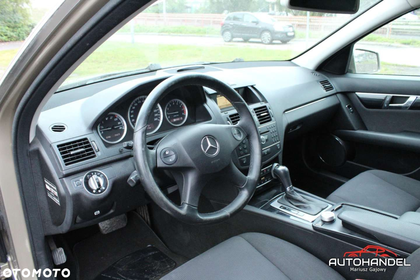 Mercedes-Benz Klasa C - 9