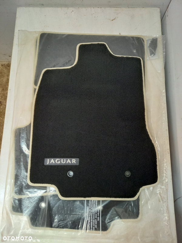 Jaguar XF X250 250 BX23 CX23 dywanik wykladziny dywaniki NOWE OEM