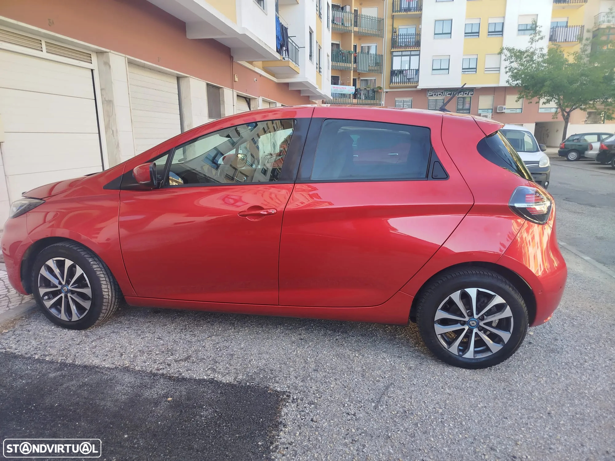 Renault Zoe (c/ Bateria) Limited 50 - 9
