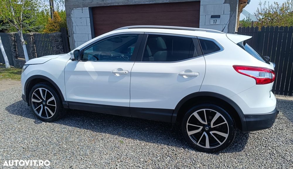 Nissan Qashqai 1.6 DCI Start/Stop X-TRONIC N-Connecta - 2